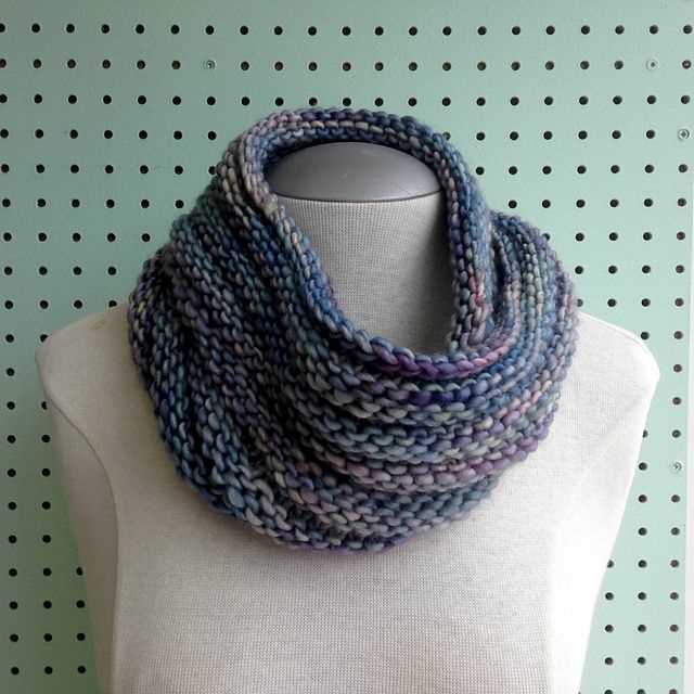 Free knitting patterns mobius cowl