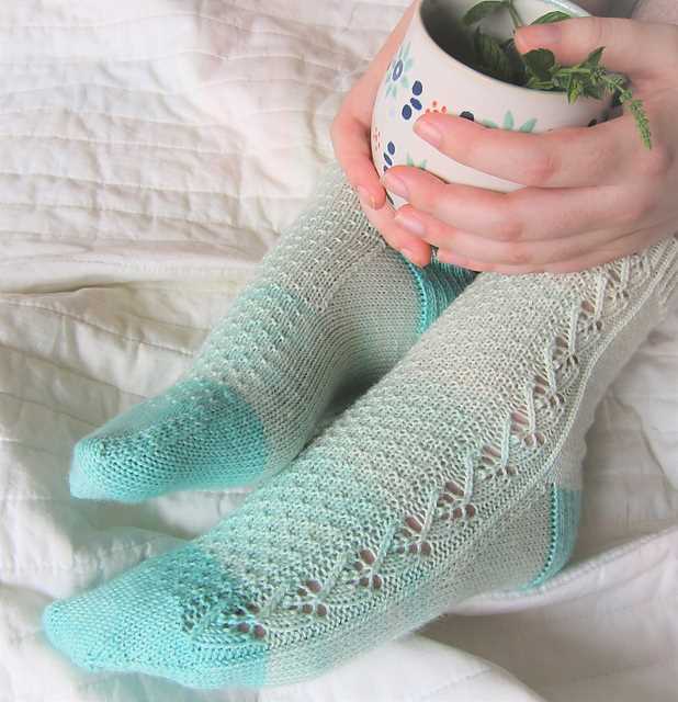 Free sock knitting patterns ravelry