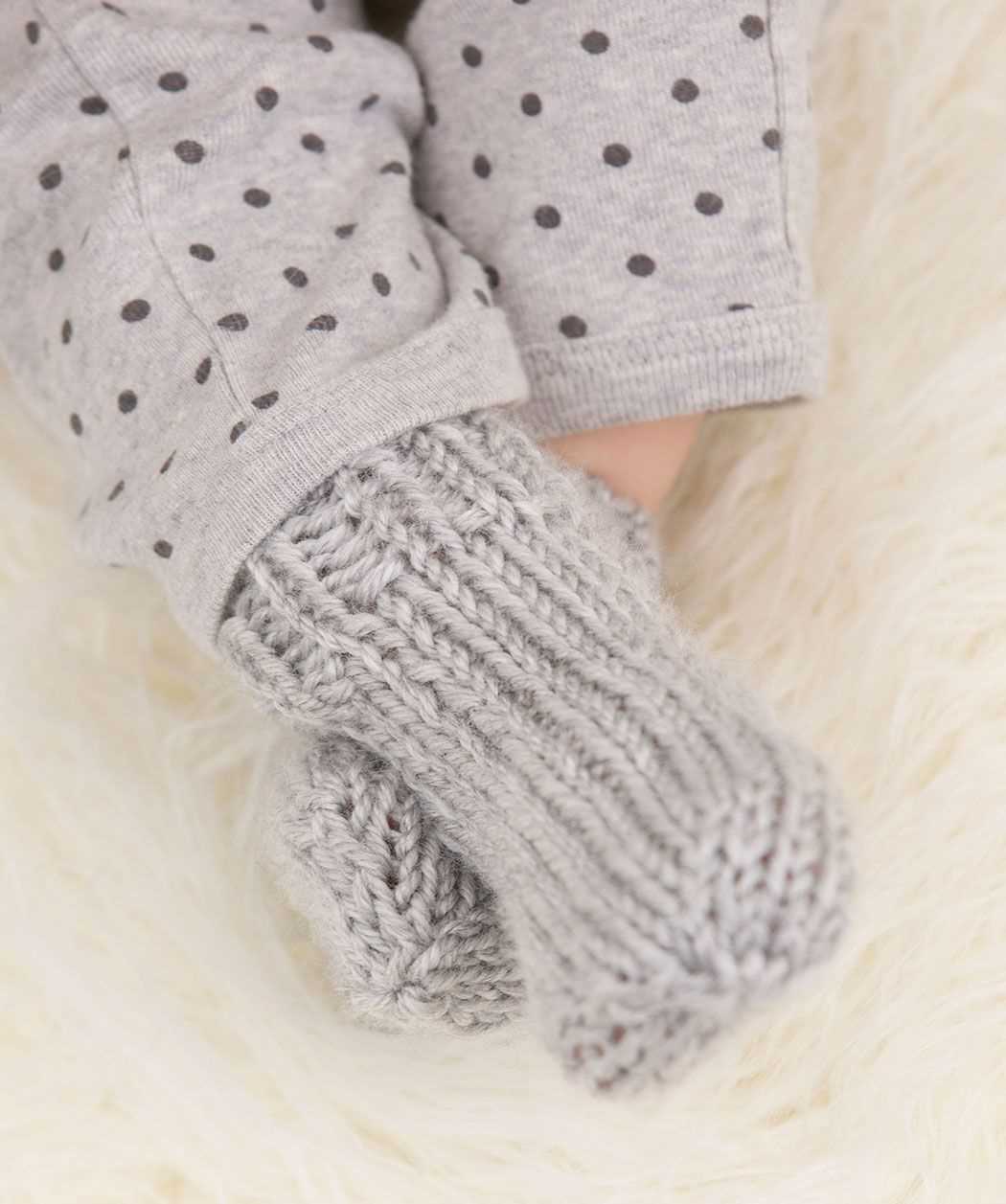 Free baby sock knitting pattern