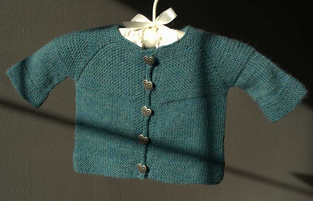 Free basic cardigan knitting pattern