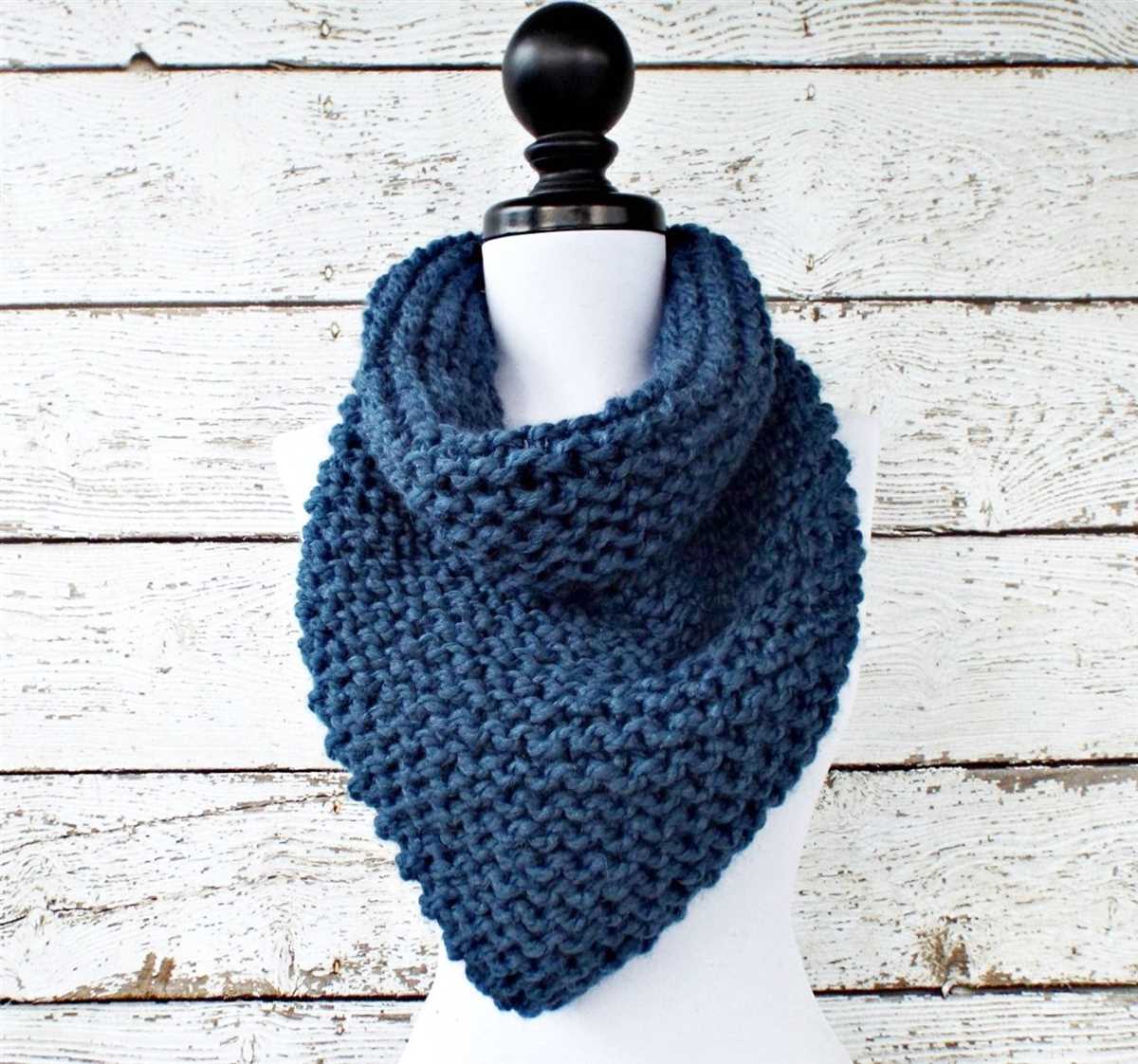 Free knit bandana scarf pattern