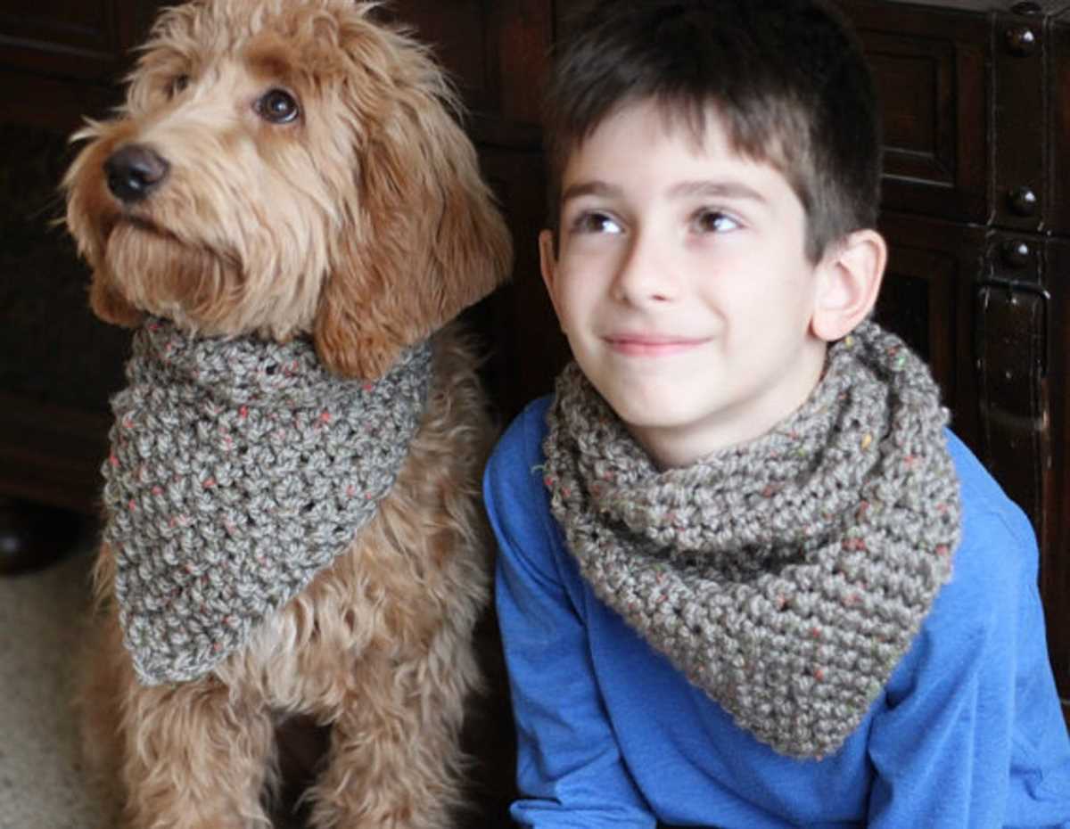 Free knit bandana scarf pattern
