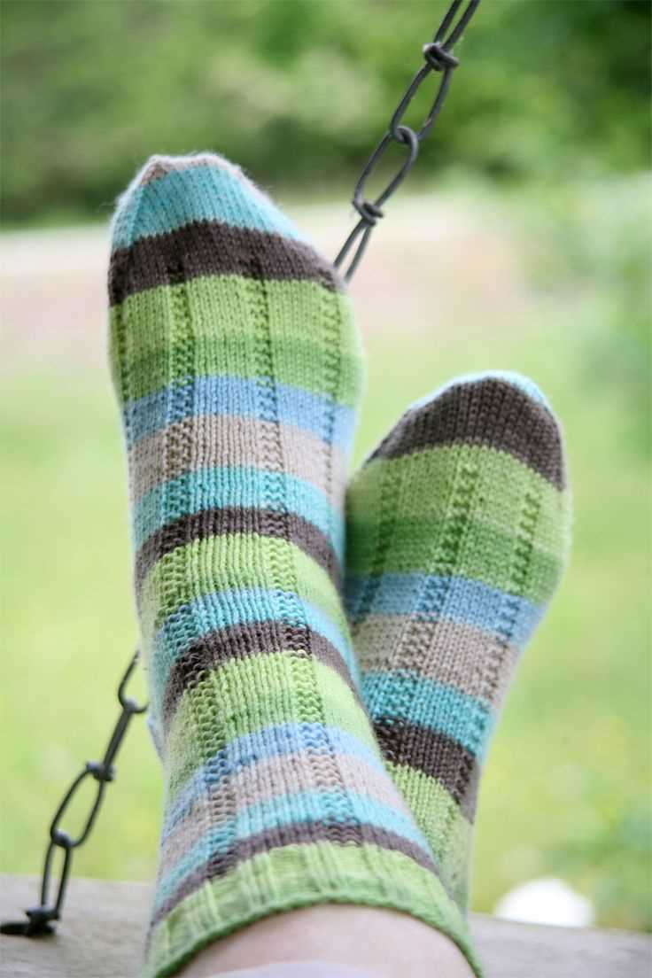 Free knitted sock patterns for beginners
