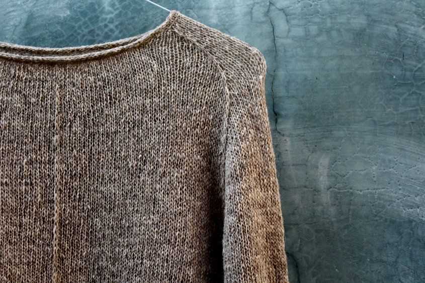 Free knitting pattern for top down raglan sweater
