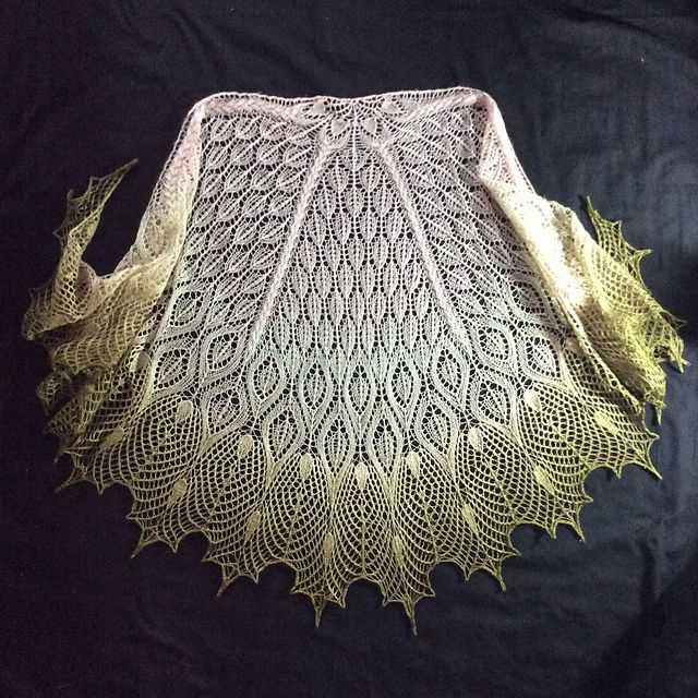 Free knitting pattern triangle lace shawl