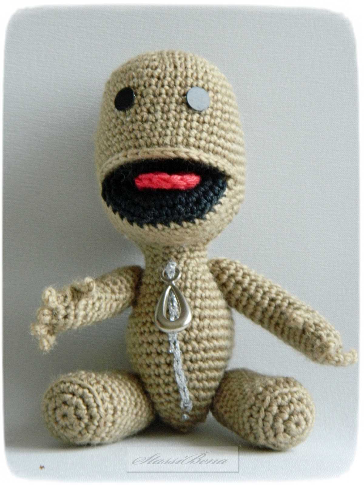 Free sackboy knitting pattern