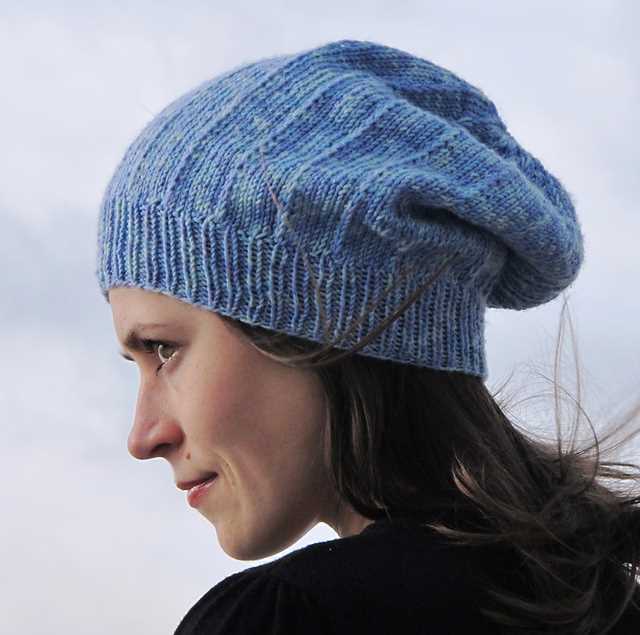 Free slouchy knit hat pattern