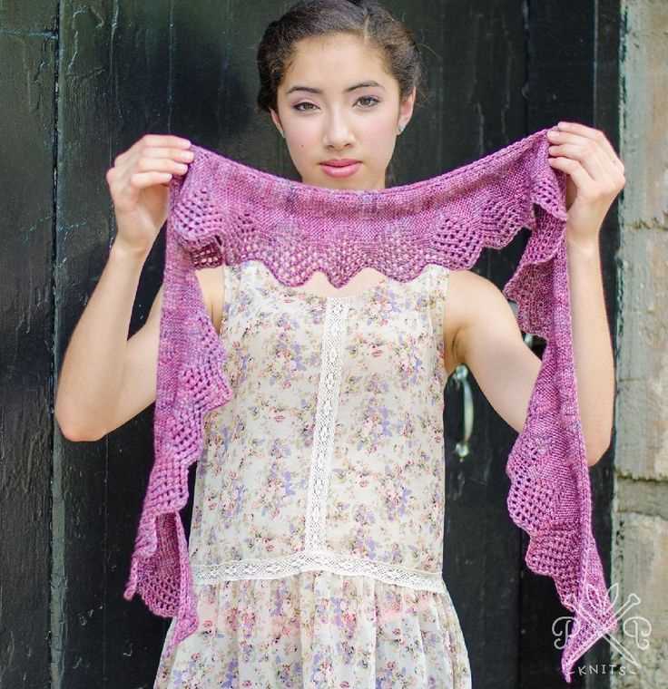 Frilly scarf knitting pattern