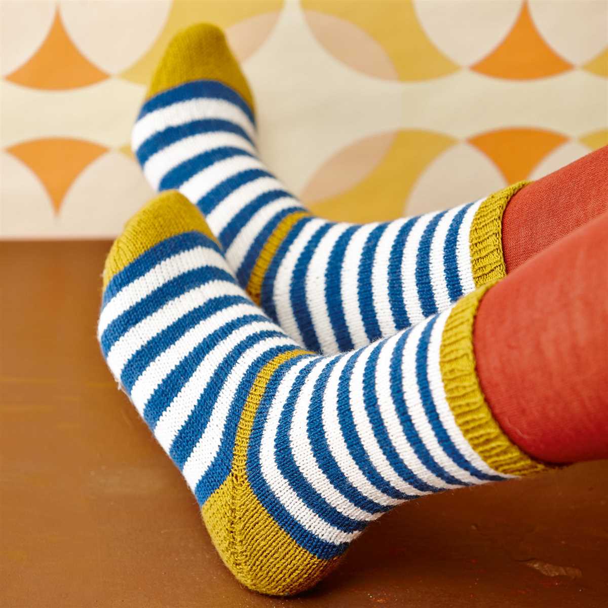 Hand knitted socks free patterns