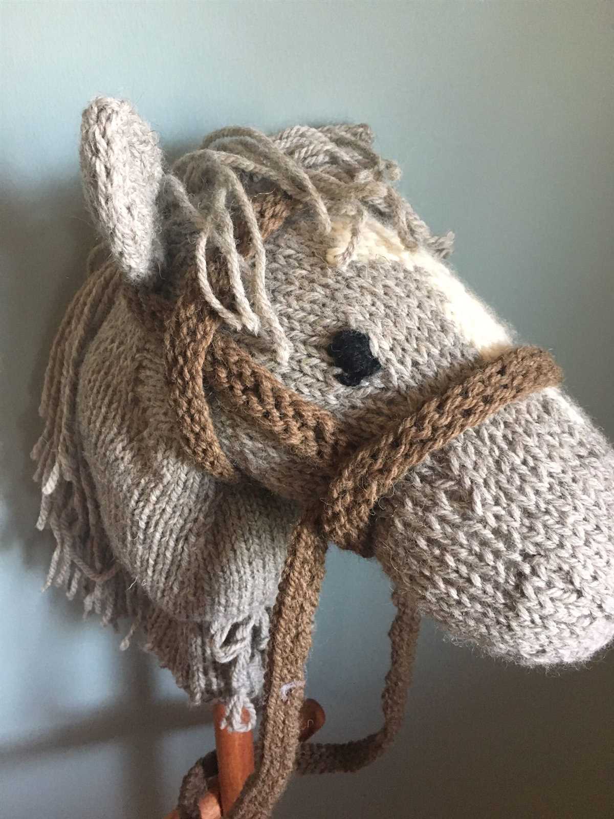 Hat for horse knitting pattern