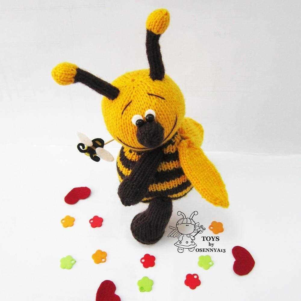Honey bee knitting pattern