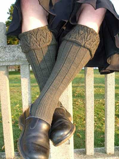 Kilt socks knitting pattern