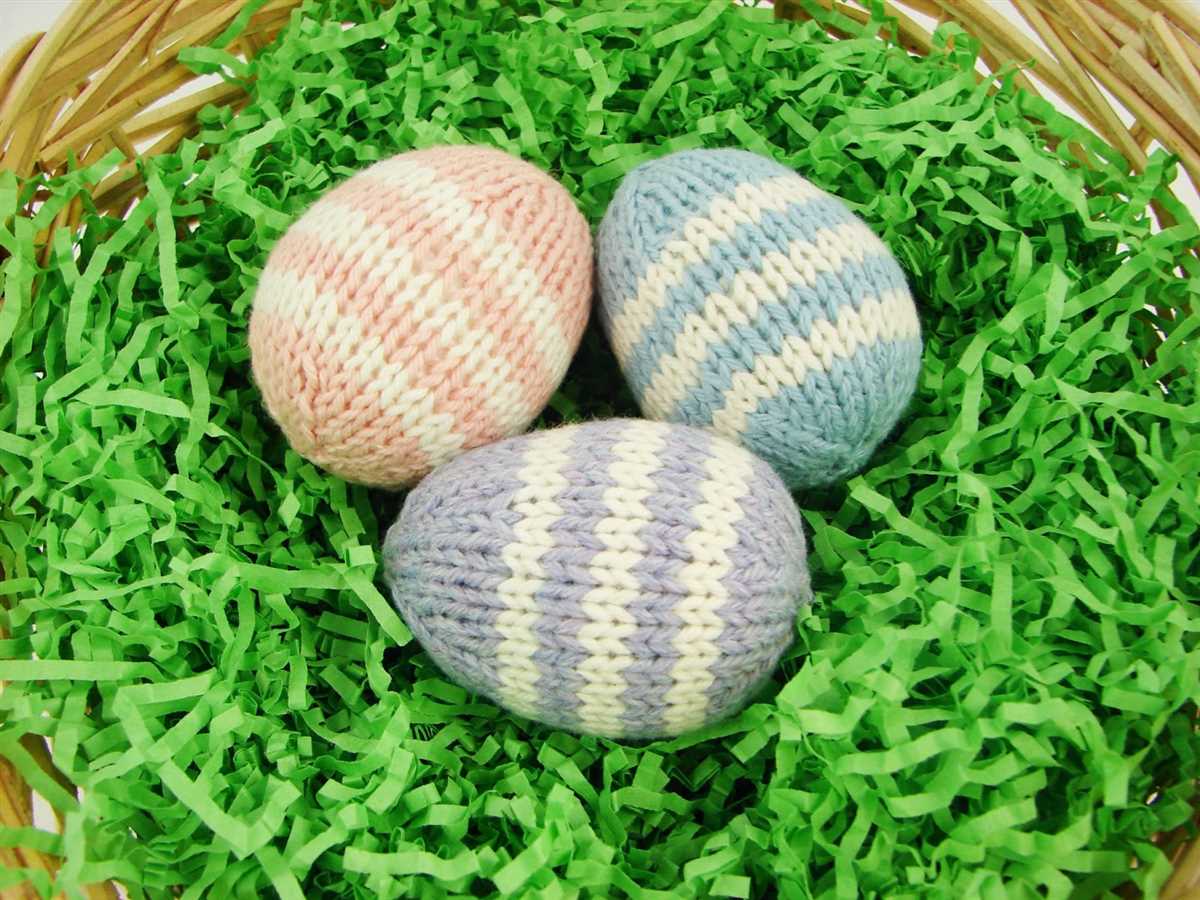 Knit easter chick basket pattern
