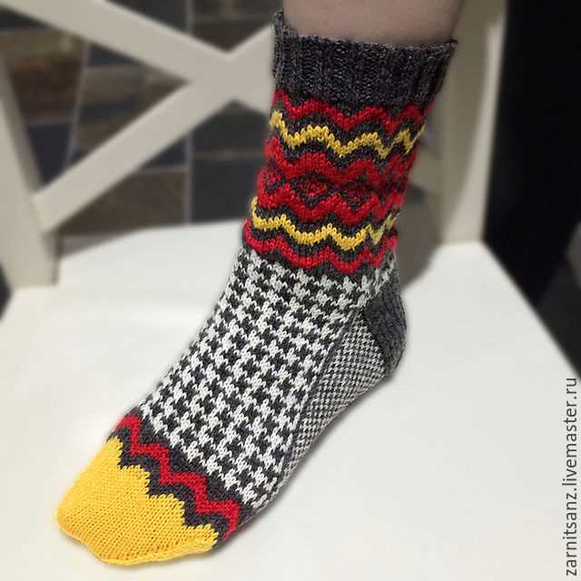 Knit socks worsted weight pattern