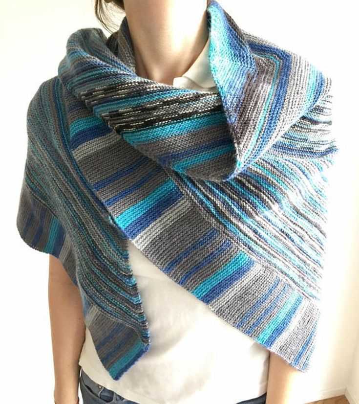 Knit triangle scarf pattern