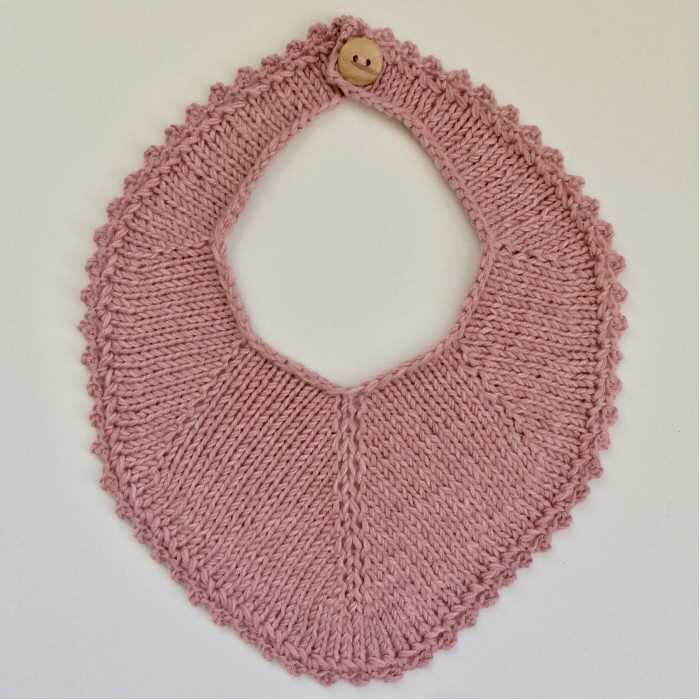 Knitted bib pattern free