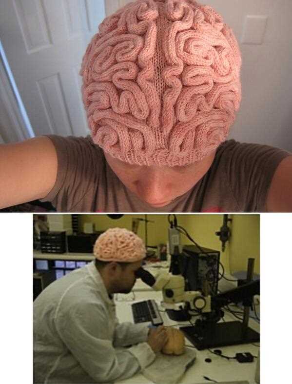 Knitted brain pattern