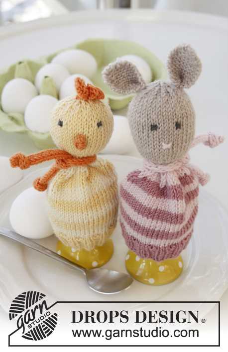 Knitted bunny egg cosy pattern