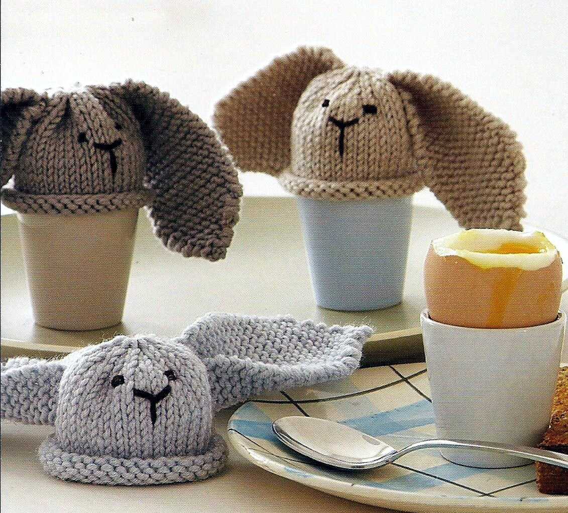 Knitted bunny egg cosy pattern