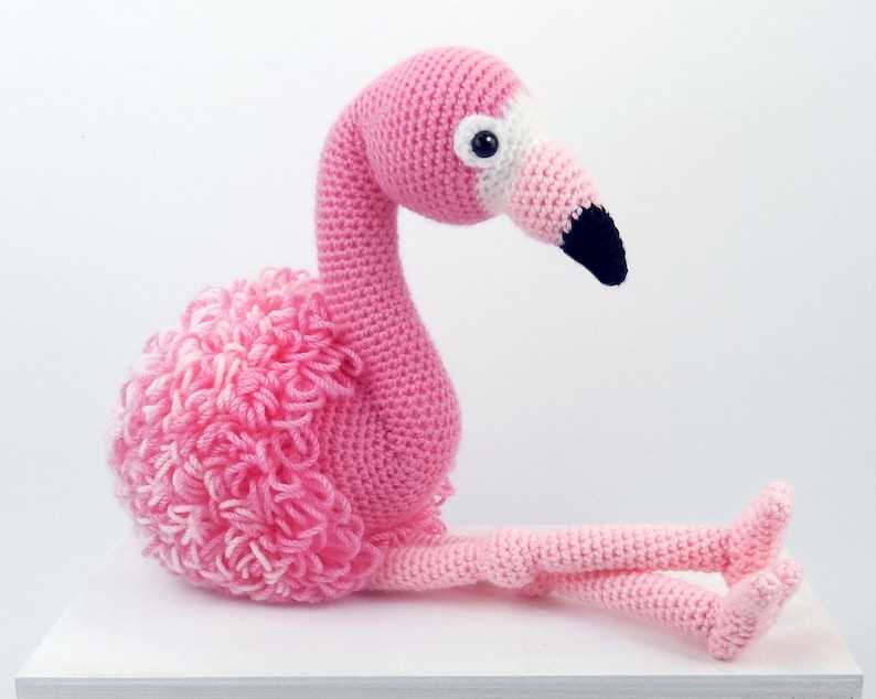Knitted flamingo pattern