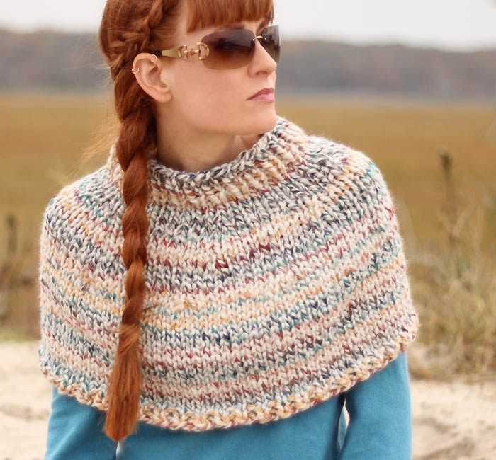 Knitted hooded cape pattern free