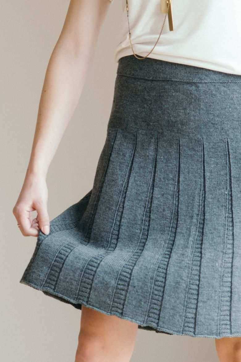 Knitted lace skirt pattern