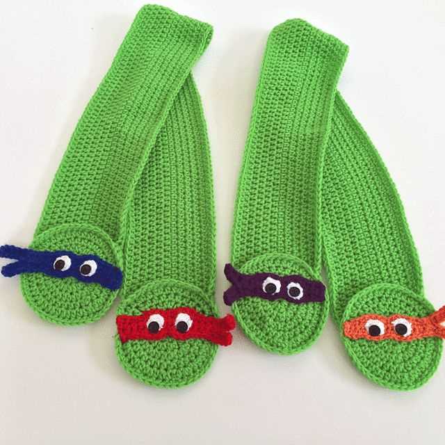 Knitted pocket scarf pattern