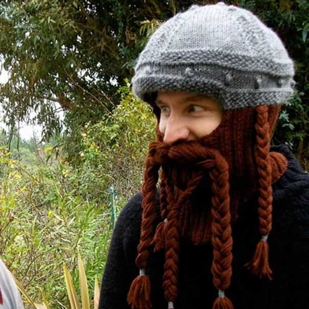 Knitted viking hat pattern