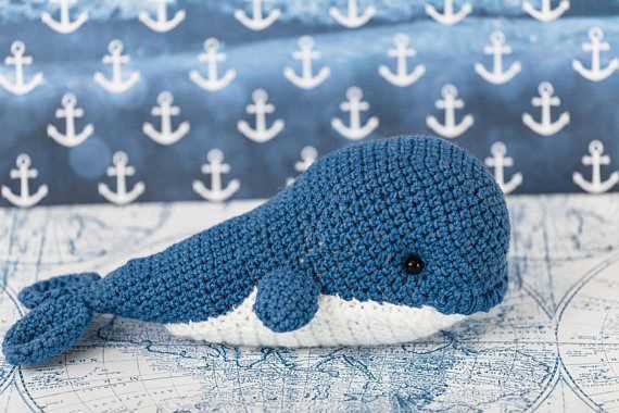 Knitted whale toy pattern