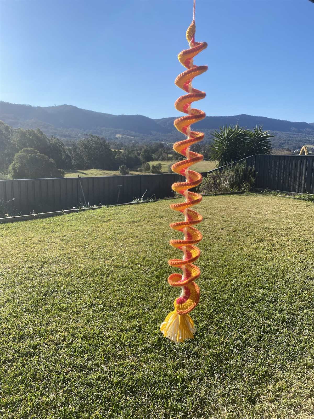 Knitted wind spinner pattern