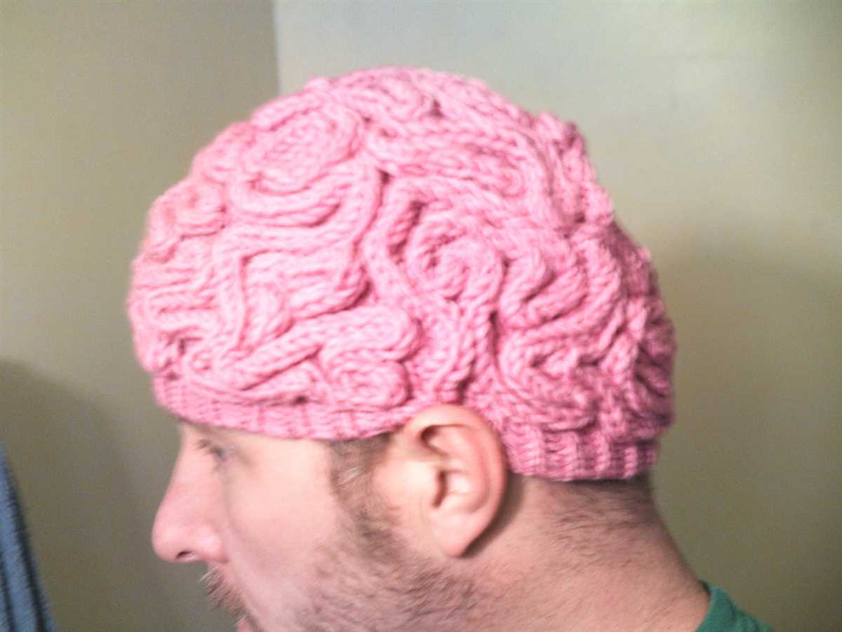 Knitted brain pattern