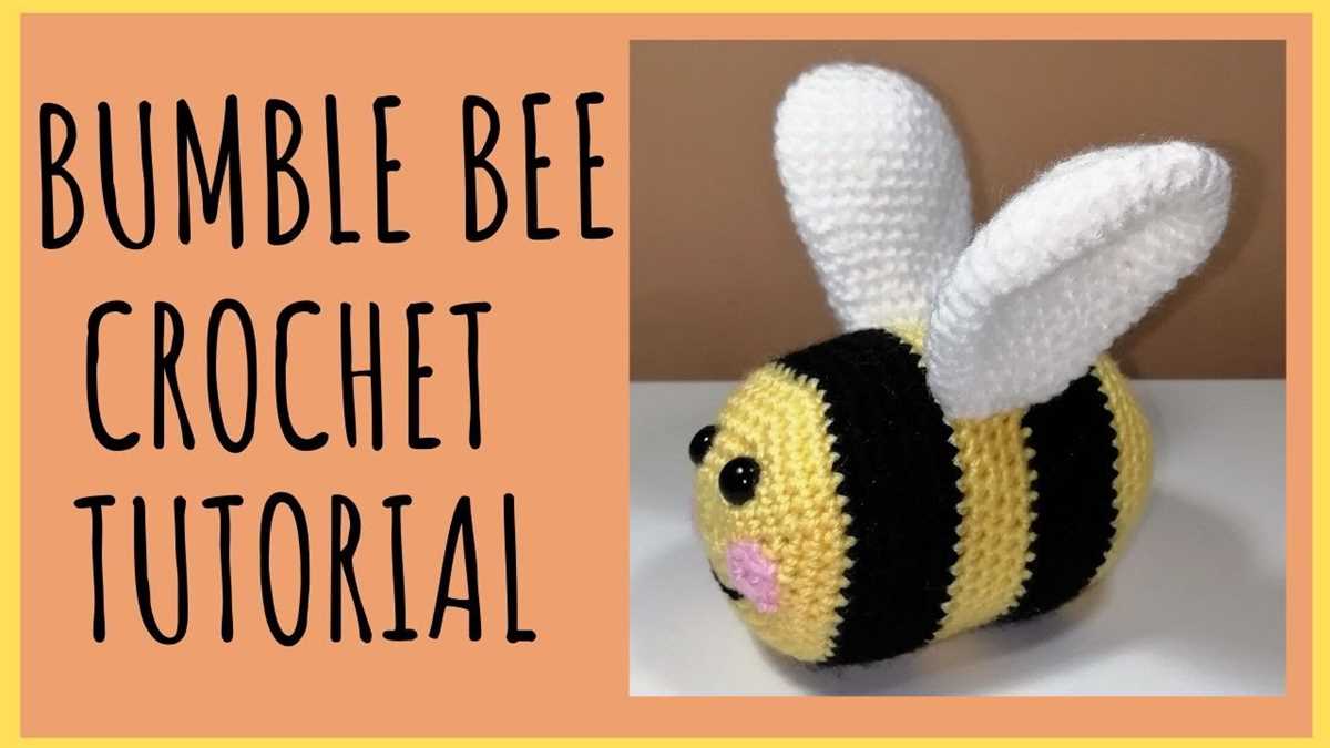 Knitted bumble bee hat pattern