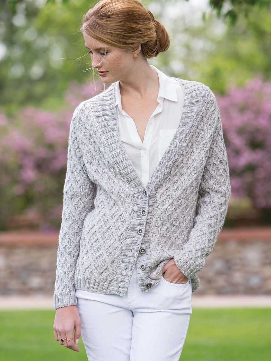 Knitted cardigan pattern