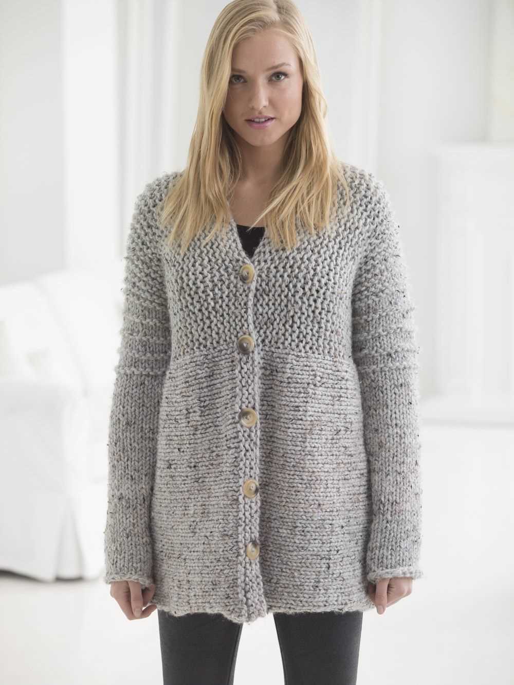 Knitted cardigan pattern