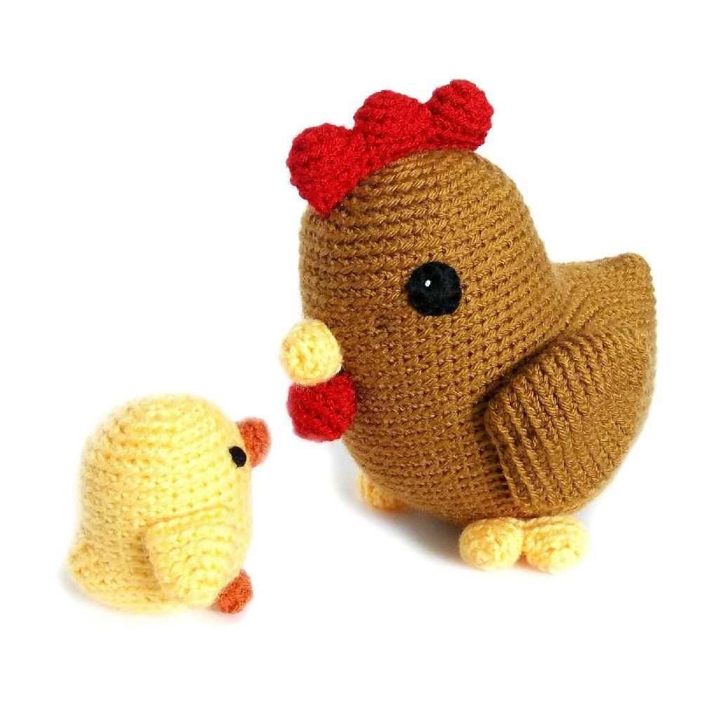 Knitted chick pattern
