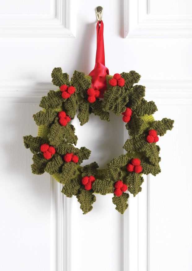 Knitted christmas wreath free pattern