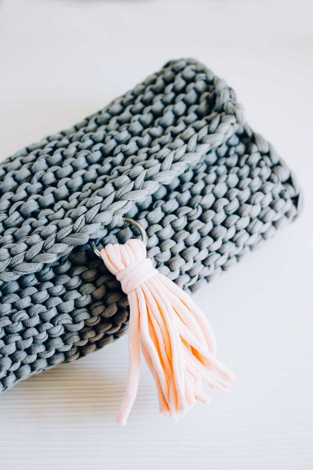 Knitted clutch bag pattern