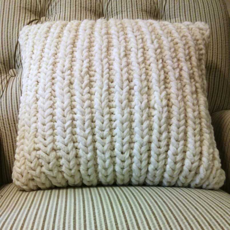 Knitted cushion covers free patterns