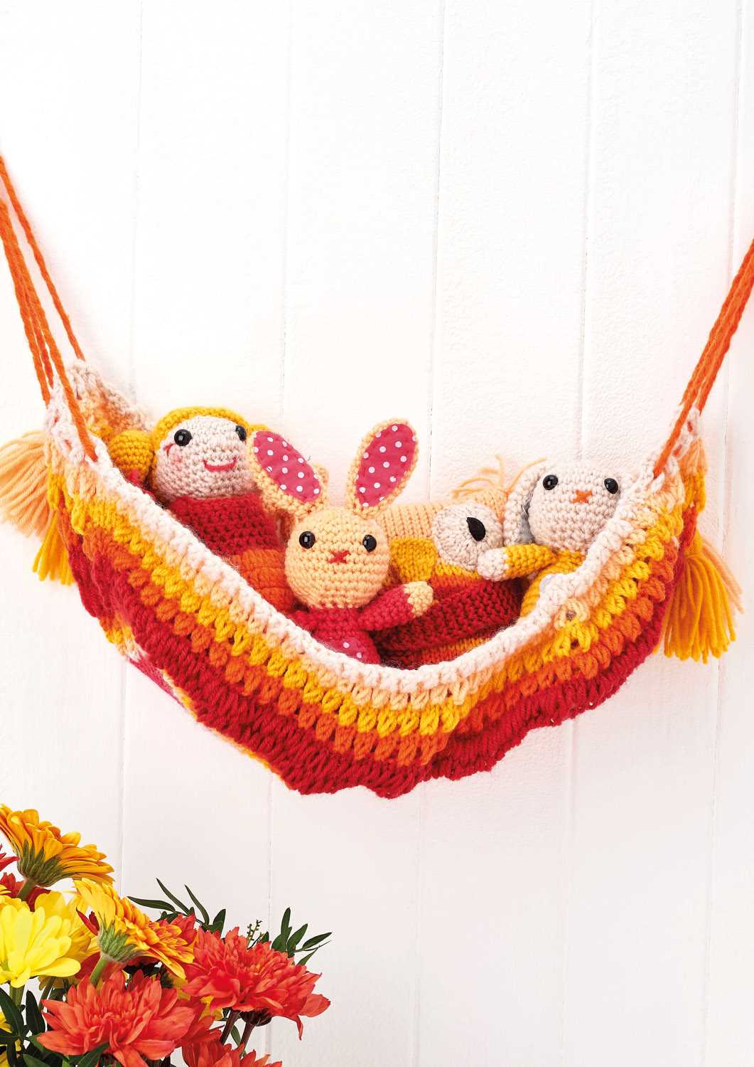 Knitted hammock pattern