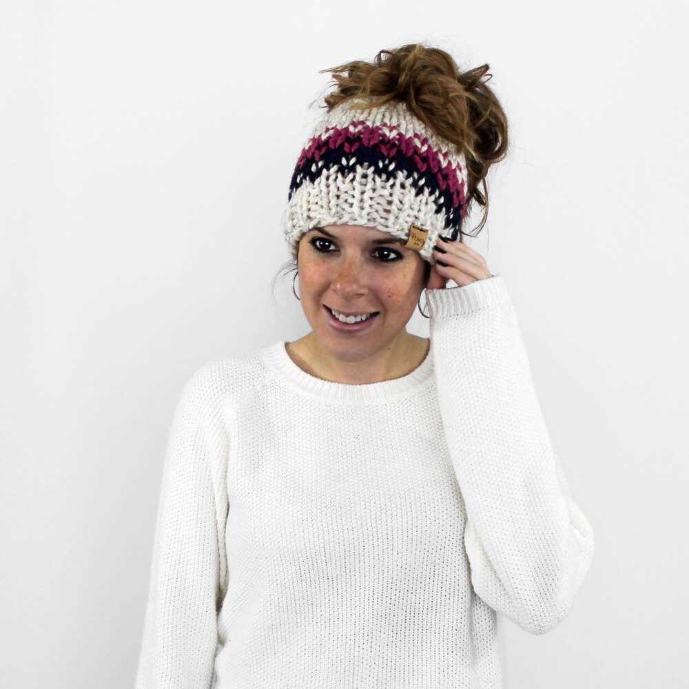 Knitted hat for ponytail pattern
