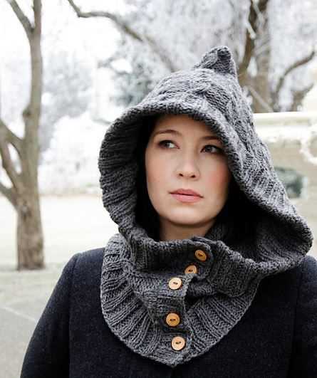 Knitted patterns com hooded scarf
