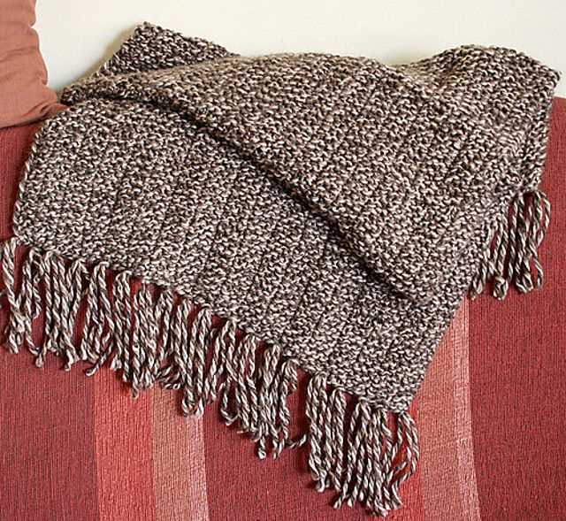 Discover Beautiful and Meaningful Pocket Prayer Shawl Patterns for Knitting Knitted pocket prayer shawl patterns
