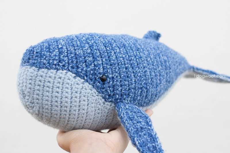 Knitted whale toy pattern