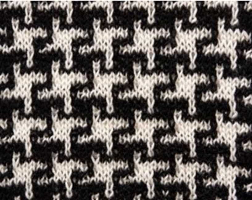 Knitting houndstooth pattern