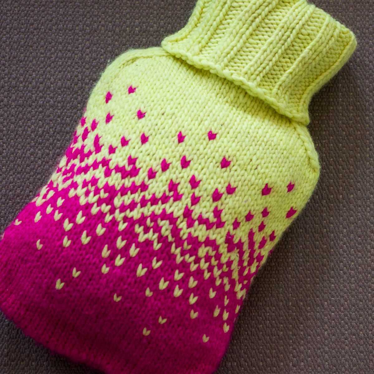 Knitting pattern hot water bottle