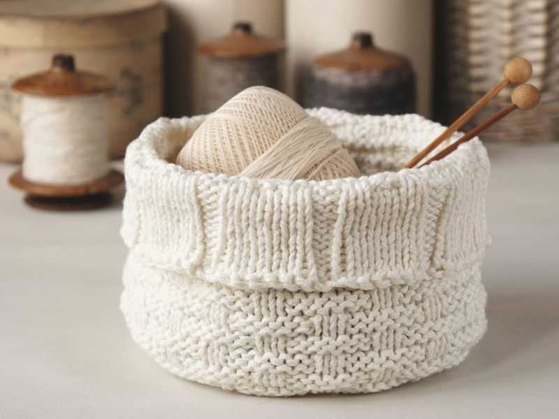 Knitting pattern wallet