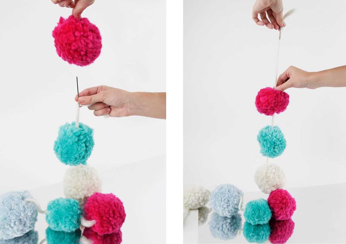 Knitting with pom pom wool patterns