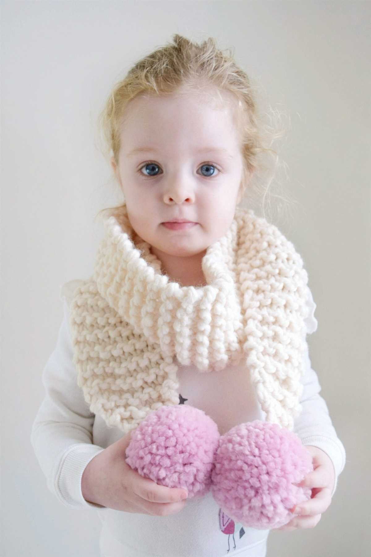 Knitting pattern for childrens scarf