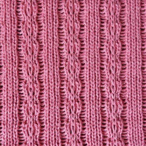 Knitting patterns for knitting machines