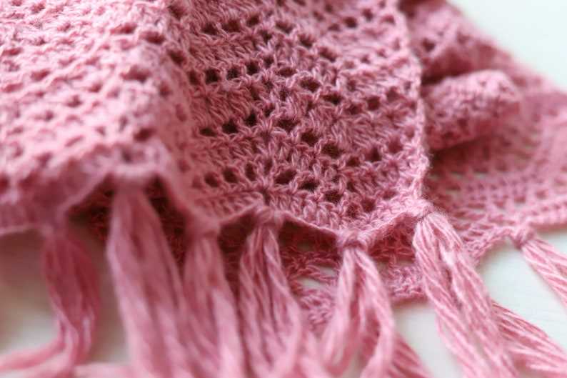 Lace scarf pattern knitting